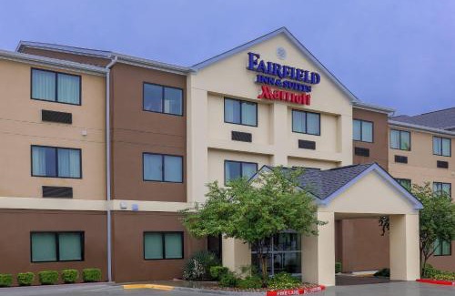 Victoria Hotel | Fairfield Inn & Suites Victoria