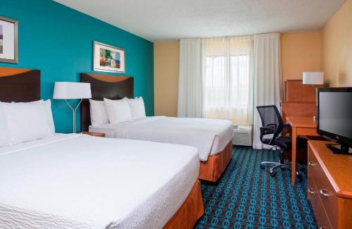Victoria Hotel | Fairfield Inn & Suites Victoria