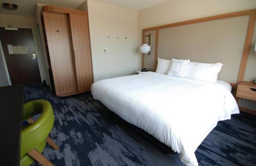 Winona Hotel | Fairfield Inn & Suites Winona