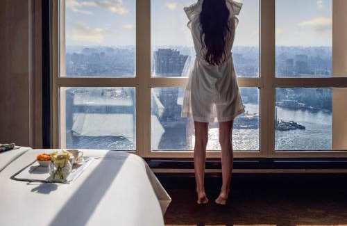 Downtown Cairo Hotel | Fairmont Nile City