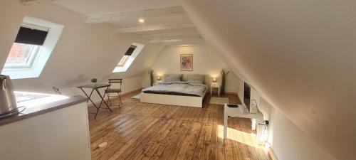 Dedendorf Apartment | FairSchlafen - Mansarde
