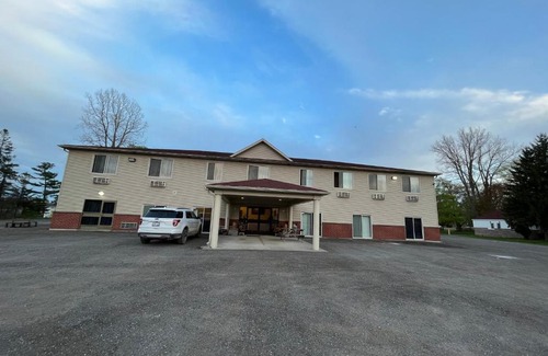 Windham Centre Hotel | Fairview Inn