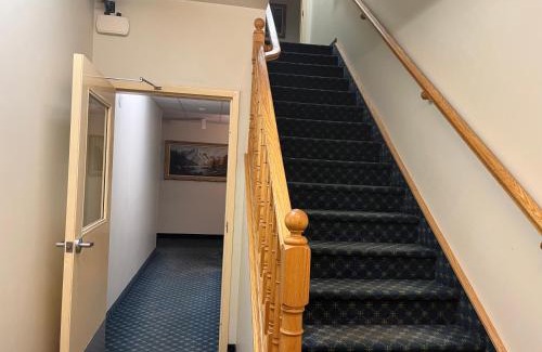 Windham Centre Hotel | Fairview Inn