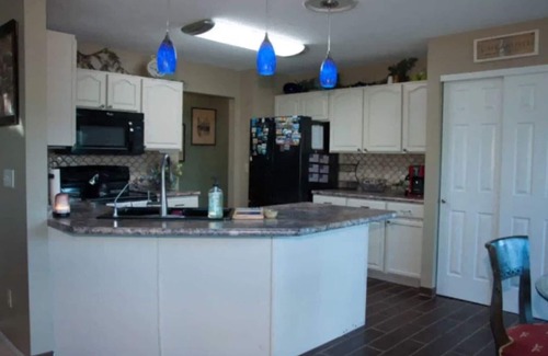 O'Fallon House | Fairway Haven at The Falls – Golf, Shops, Dining! 10-12 Mins. Equestrian Center