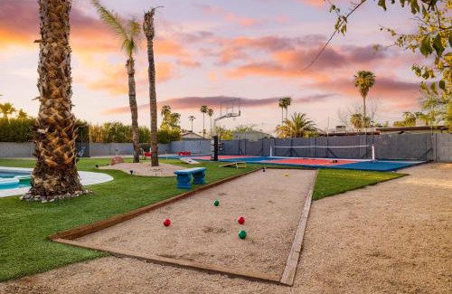 Thunderbird Desert Estates House | Fairway Oasis by AvantStay Ultimate Scottsdale Oasis