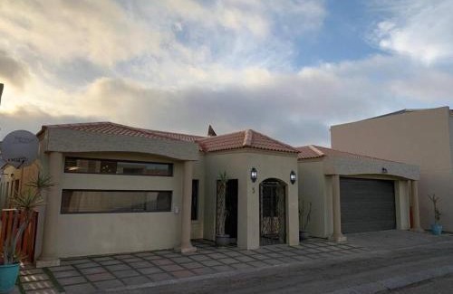Walvis Bay House | Fairways Villa @ Bunker Close