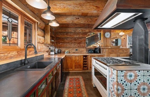 Alexandra Cabin | Fairytale Log Cabin with Hot Tub at Homewood Forest Retreat