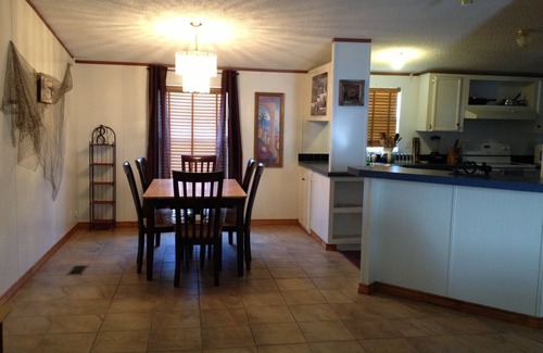 Siesta Shores House | Falcon Lake-The Ultimate Fishing Cabin