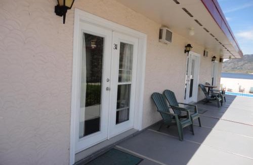 Okanagan-Similkameen Hotel | Falcon Resort