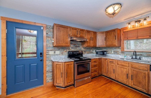 Townsend Cabin | Fall into Savings