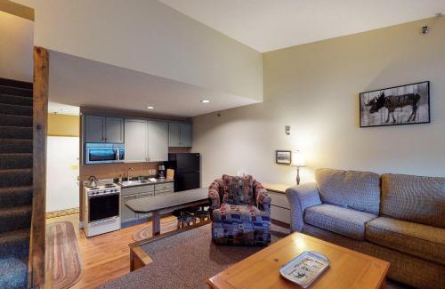 Sunday River Area Apartment | Fall Line S205