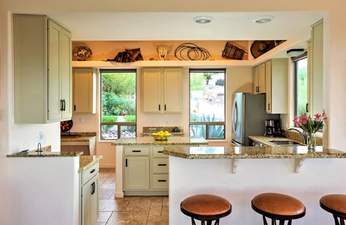 Canada Hills Estates House | FALL SPECIAL - Outstanding 5 Star Catalina view home!