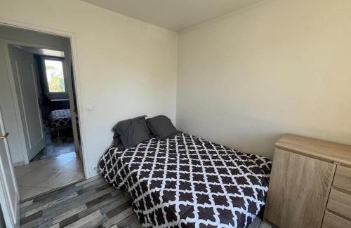 Saint-Sylvestre Apartment | Fallicon - Spacieux T3 dans résidence paisible