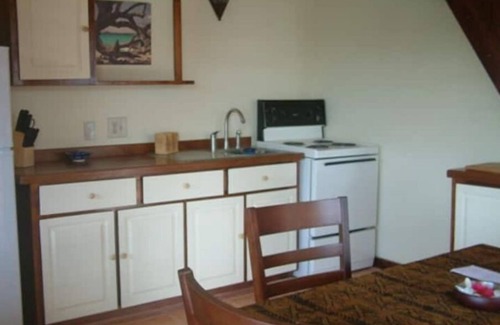 Saint Paul Parish Apartment | Falmouth Beach Apt. B2 - Cool View