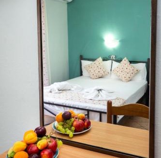 Potos Apartment | Famelia Studios Lampiris