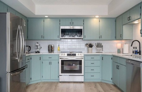 West Omaha House | "FamFusion Getaway" Fun for All