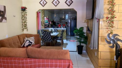 Jiboia Branca House | Familiar