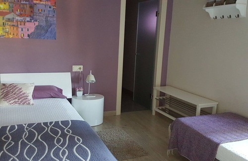 Ordis Cottage | Families: 5 rooms + bath, private heated pool, jacuzzi, games area