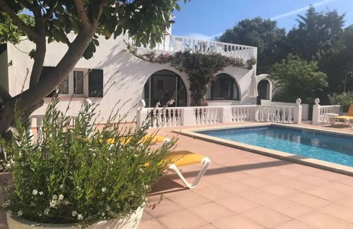 Trebeluger Villa | Family 3 Bedroom Villa in Trebelúger with private garden and pool