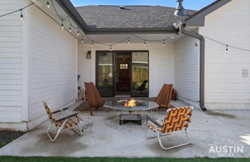Windy Terrace House | Family 3BR 2BA Home Near Charming Main Street w Cowboy Pool by Austin Vacay