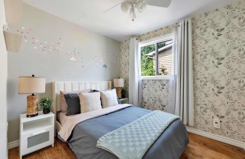 Mississauga House | Family 4BDR 2BA with Basement in Mississauga