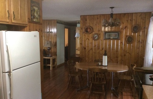 Nevis House | Family and pet friendly three bedroom home on Third Crow Wing Lake