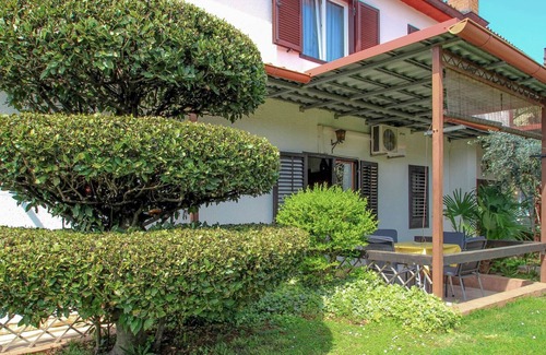 Dajla Apartment | Family apartment Boris in little village Dajla for up to 4 persons