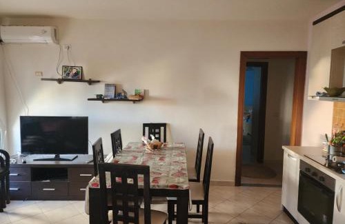 Rade House | Family Apartment in Golem Kavaje