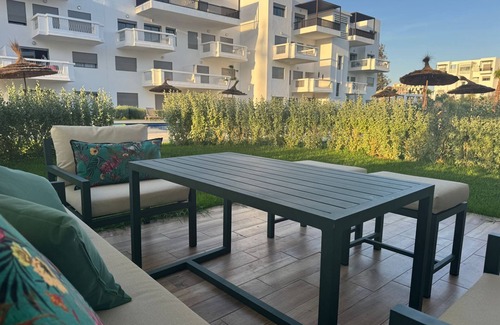 Cabo Negro Apartment | Family apartment with private garden, swimming pool and close to the beach - Cabo Negro