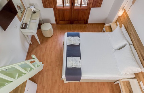 Pedi Apartment | Family Apartment with Sea View C, Symi
