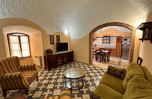Benalua de Guadix Apartment | Family Cave for 4 people