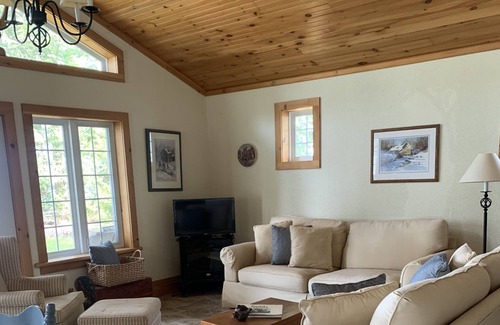 Dunsford Cottage | Family Compound - 3 Cottages on one Property