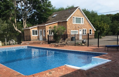Westhampton House | Family Compound in Westhampton