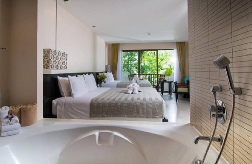 Khuk Khak Beach Resort | Family Deluxe Resort Stay AR#2