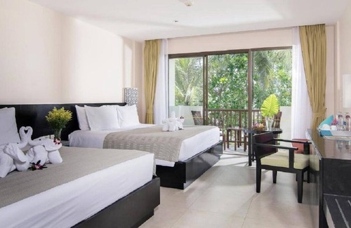 Khuk Khak Beach Resort | Family Deluxe Resort Stay AR#2