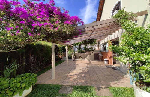 Paruru House | Family farm in gated community