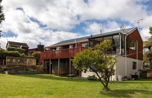 Lynmore House | Family Forest Getaway