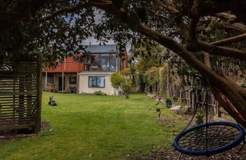 Lynmore House | Family Forest Getaway