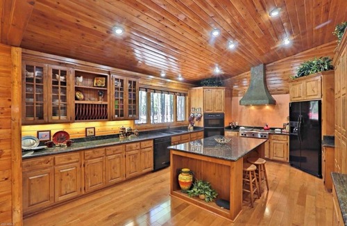 Pinetop Cabin | Family-friendly Pinetop cabin on Pinetop Country Club golf course