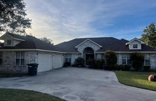 Amistad National Recreational Area House | FAMILY FRIENDLY 4 BEDROOM STAY