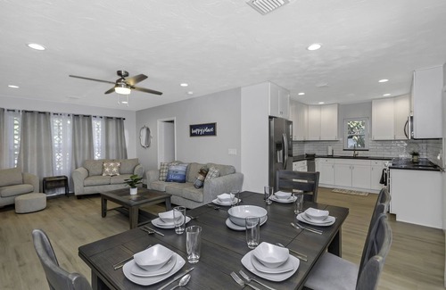 Largo House | Family Friendly 4BR Home, Enclosed Pool, Minutes 2 Beach!