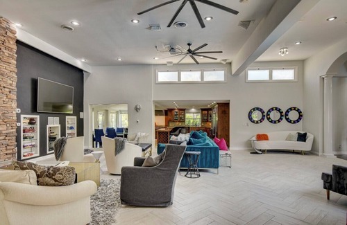 West Omaha House | Family Friendly 5 Bed 5 Bath 6000 SF Ranch With Pool