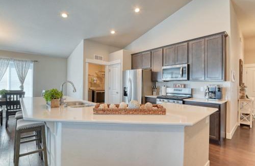 Colorado Springs House | Family friendly 5bd3bath 3CarGarage GameRoom