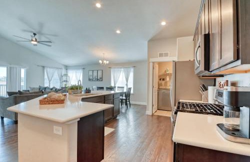 Colorado Springs House | Family friendly 5bd3bath 3CarGarage GameRoom