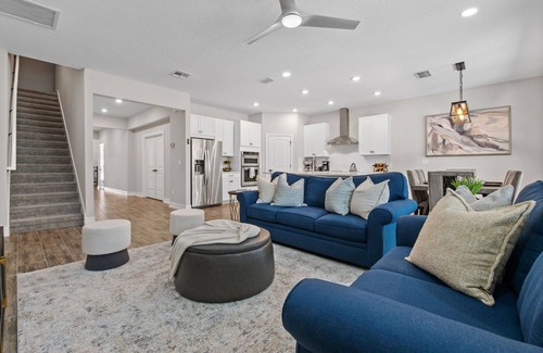 Riverview House | Family-Friendly 5BR Home with Pool, Movie Room, and Modern Amenities in Riverview