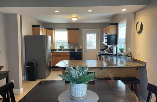 Clear Lake House | Family-friendly And Close To Surf Ballroom