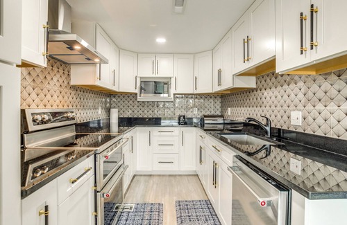 Aurora Apartment | Family-Friendly Aurora Apt w/Shared Patio!