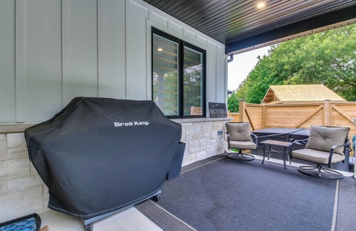 Port Burwell House | Family Friendly Beach House