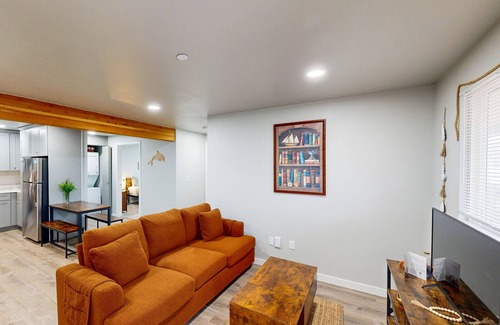 Florence Condo | Family-friendly condo with kitchen, close to river, downtown & WIFI