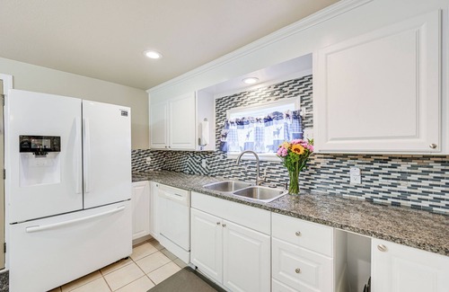 Centralia Cottage | Family-Friendly Cottage w/Playground in Centralia